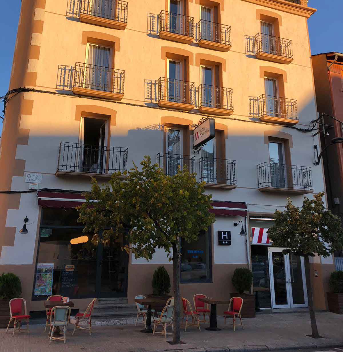 façana-hotel-terminus-puigcerda
